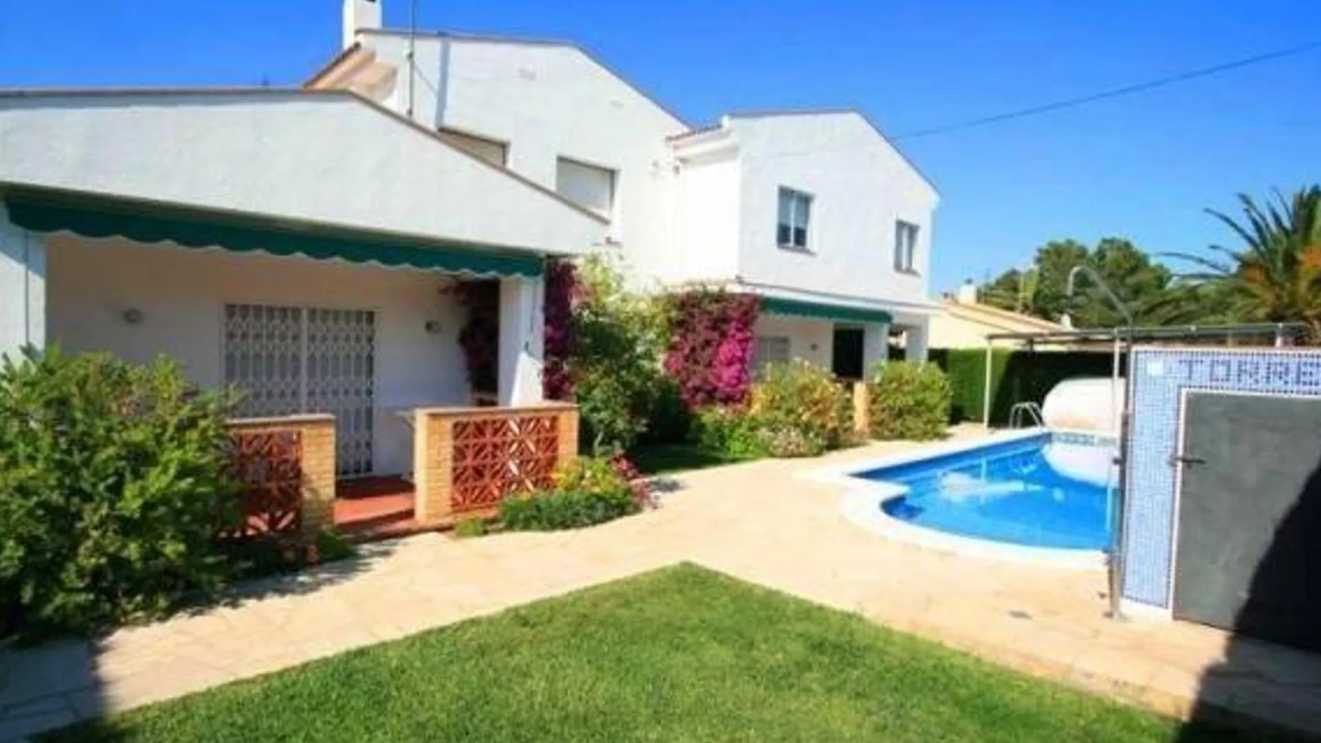 Villa En Ametlla De Mar Para 12 Personas Con Piscina Privada Y Acceso Directo A La Playa - Hisp-217-223 L'Ametlla de Mar Spain